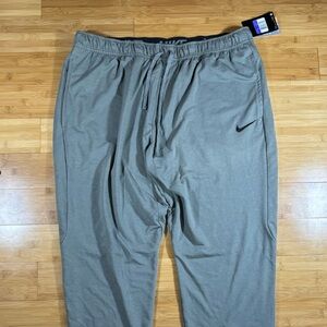 Nike Dri-FIT Training Pants 3XL Gray Men’s Lightweight Tapered Leg